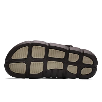 Luxusné Dizajnér Sandále Mužov 2021 Letné Plážové Sandále Záhrada Bežné Priedušná Sandále EVA Vstrekovanie Topánky, Dreváky Slip-On Topánky