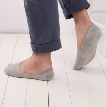 10 ks = 5 párov nových Bavlny mužov neviditeľné ponožky mužov ponožky, silikónové anti - šmyk, čisté farebné letné ponožky