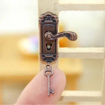 1/12 Rozsahu domček pre bábiky Miniatúrne Door Lock Set Mosadzné Gombíky Vintage Miniatúrne Kľučky Dverí Fairy Mini Nábytok DIY Príslušenstvo