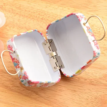 Kvet Ročníka Mini Kufor Tvar Candy Úložný Box Svadobné Prospech Tin Box Kábel Organizátor Nádoby Pre Domácnosť