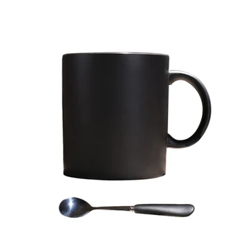 Európsky High-end Keramické Black Veľkú Kapacitu Hrnček Tvorivé Jednoduché Šálku Kávy S Krytom Lyžice Vody, šálka
