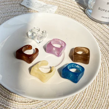 AK MI 6PCS/NASTAVIŤ Jednoduché Hrubé Farebné Transparant Akrylové Živice Vzor Geometrického Nepravidelný Prstene pre Ženy Vintage Šperky Nové