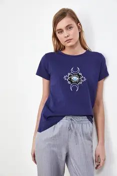 Trendyol Vytlačené Základné Pletené T-Shirt TWOSS21TS0886