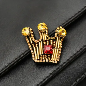 AHYONNIEX 1PC 3d zlatá koruna Drahokamu korálkové opráv Oblečenie Šiť na Sequin Nášivka dekoratívne parches na tašky klobúk, kabát