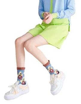 Žena ponožky Harajuku retro kvet cartoon vzor ponožky Japonský a kórejský štýl roztomilý módne zábava osobnosti v trubice ponožky