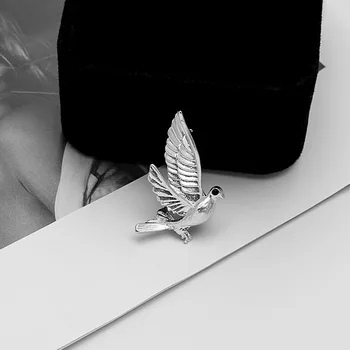 Retro Vták Holubica Mieru Zvierat Brošňa Jednoduchý Oblek Golier na Košeli Odznak Kolíky Módne Klopě Pin pre Batohy Muži Ženy Príslušenstvo