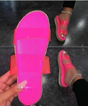 2021 lete nové dvojvrstvové transparentné PVC dámske topánky ploché päty, zvýšené non-slip vonkajšie plážové sandále all-zápas papuče