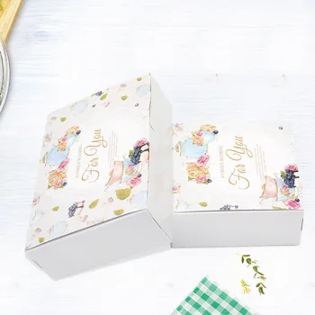 10 ks Vintage Svadba Darčeka Kvet Kraft Papier Cake Box Strany Narodeniny Papier Darčekové Balenie Maccaron Kvetinový Cupcake Boxy