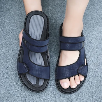 Letné pohodlné a módne jednoduché pánske sandále nové plážové topánky dvojaký účel papuče, sandále