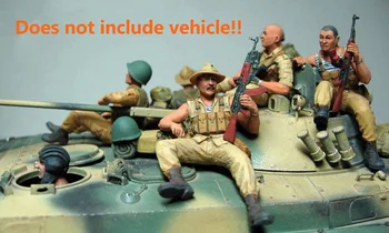 1:35 Živice Model Vojak Muž Sovietskeho Špeciálnych Síl nezahŕňa Vozidla Scény Vyžaduje Ručné Maľovanie Model 5 ľudí